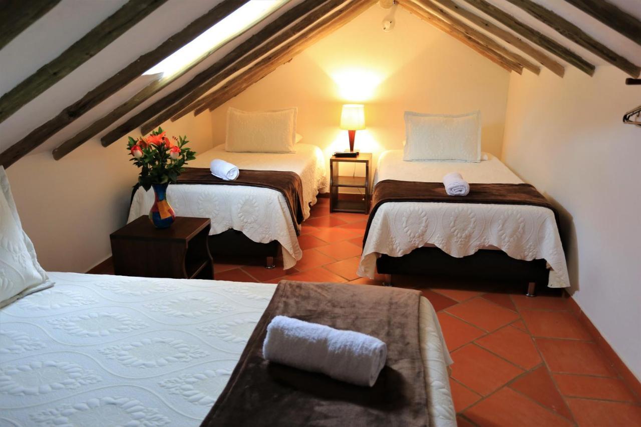 Apartahotel La Gran Familia Villa de Leyva Buitenkant foto