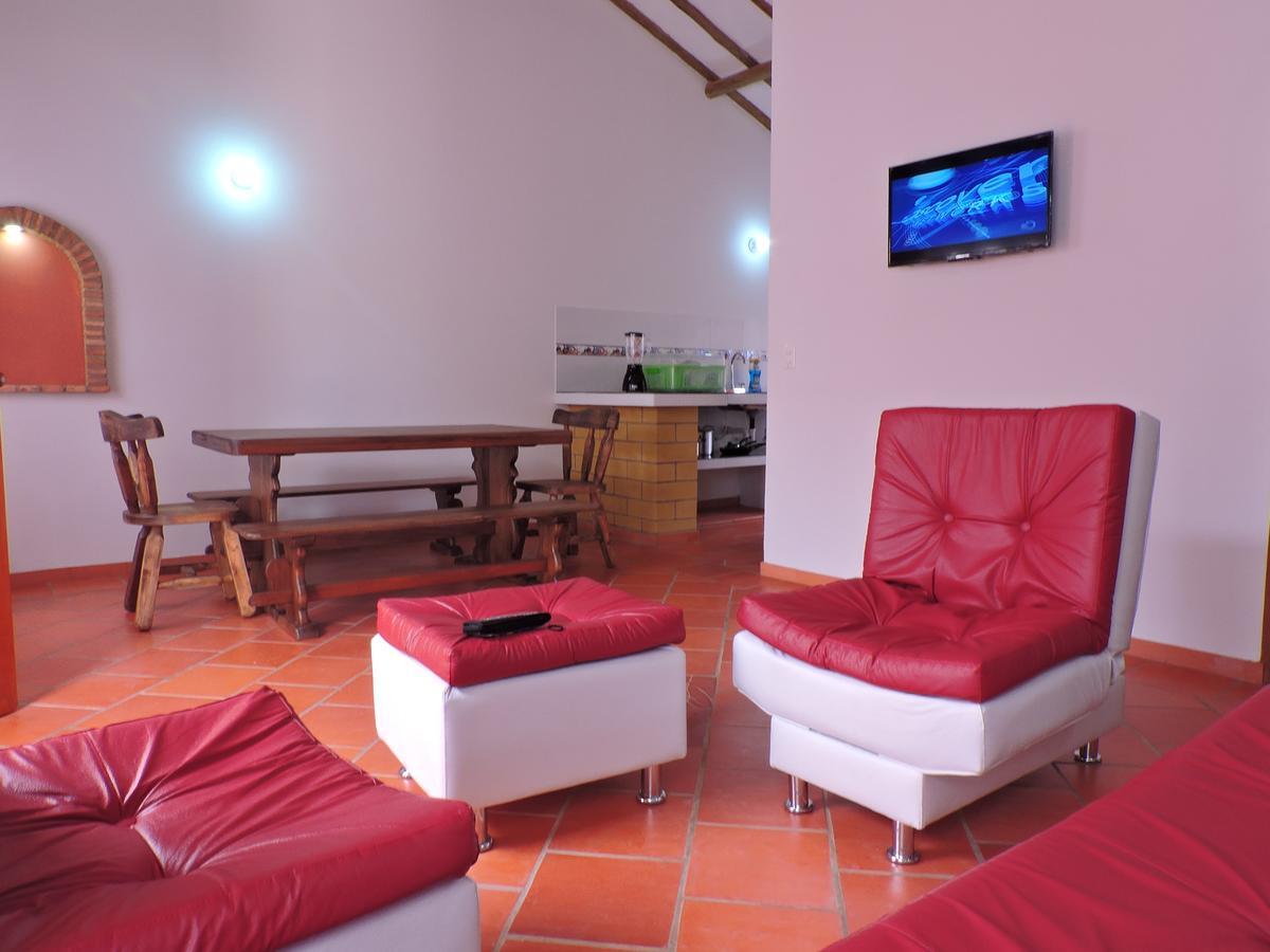 Apartahotel La Gran Familia Villa de Leyva Kamer foto