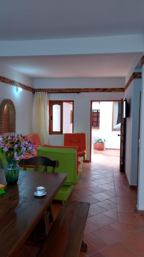 Apartahotel La Gran Familia Villa de Leyva Buitenkant foto